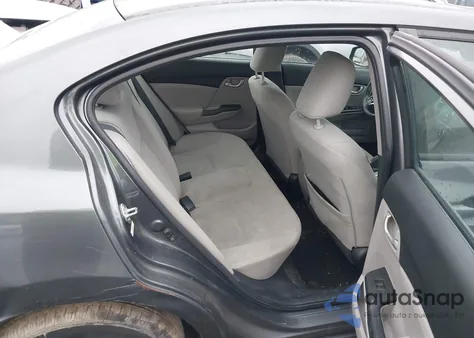 2013 Honda Civic Lx z USA, uszkodzony, nr VIN 2HGFB2F52DH559409